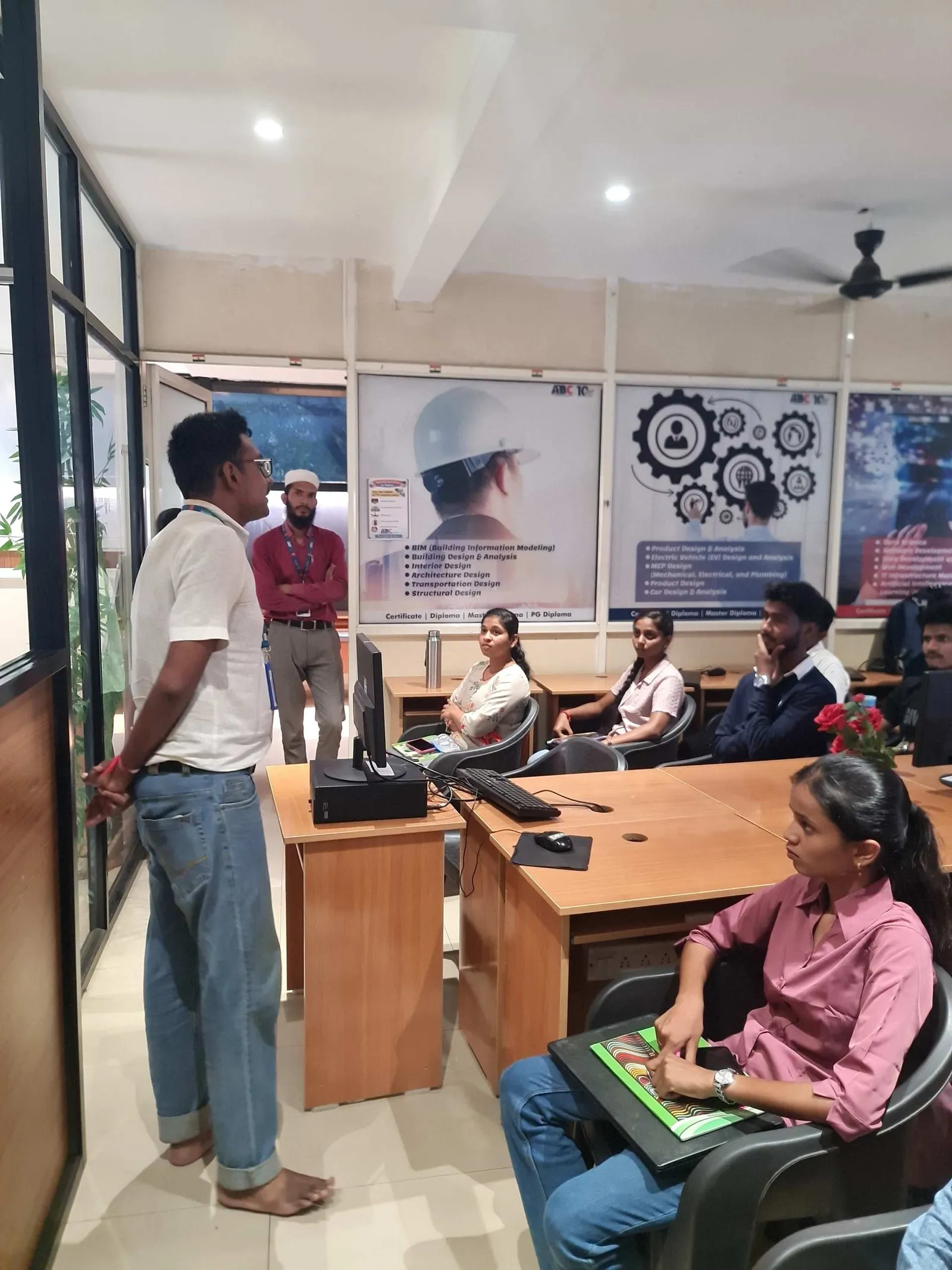 Top 5 Reasons Civil Engineering Freshers Must Learn AutoCAD — 2026 Guide