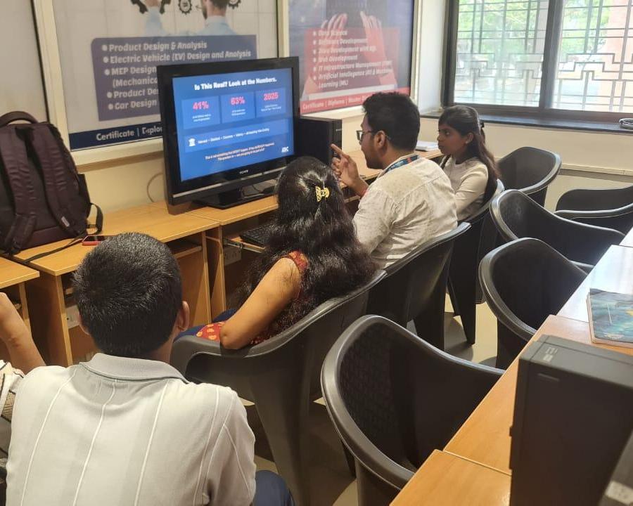 Data Engineering vs Data Science Course in Aurangabad 2026: Salary Comparison and Which to Choose