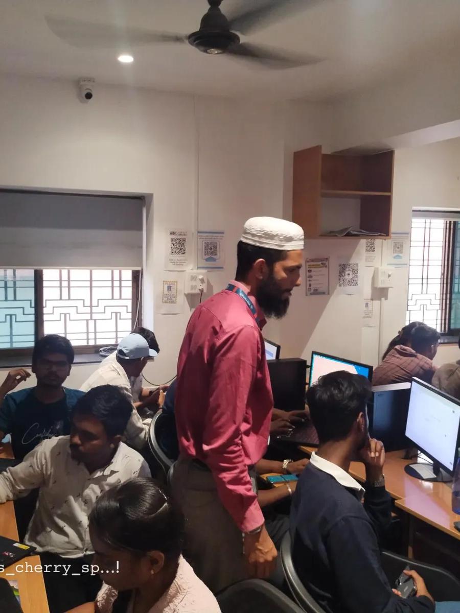 Chhatrapati Sambhajinagar Career Guide 2026: Top Skills Employers Want in Waluj MIDC (Updated May 2026)